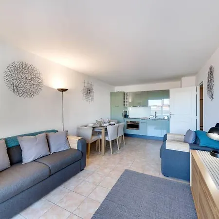 Apartment Sea Spray 2 Bed, Monaco View, Beach Beausoleil