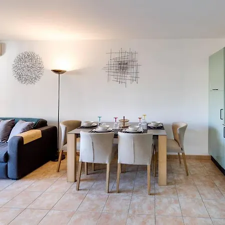 Apartment Sea Spray 2 Bed, Monaco View, Beach Beausoleil